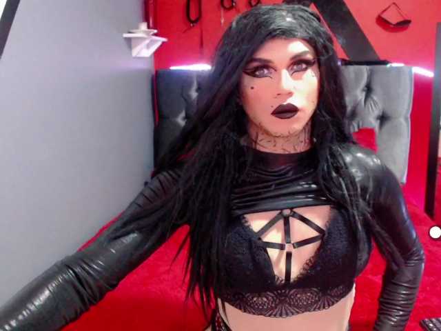 8529-cam-model-lucyjener-love-making-lovense-swallowing-latin-american-ejaculation