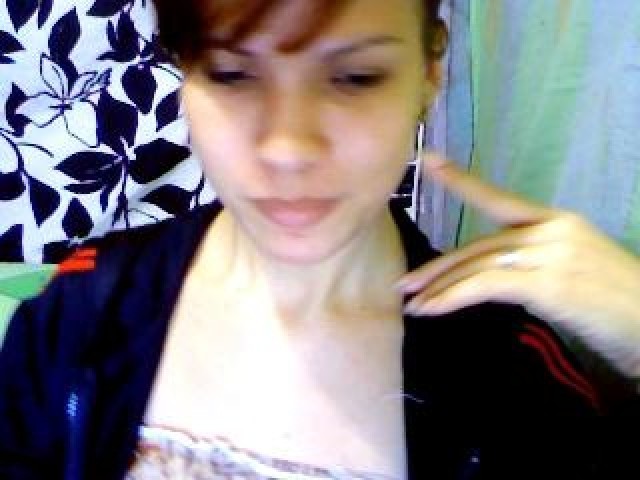 553-tsbubblecumm-medium-cock-cock-hot-brunette-brown-eyes-webcam-model